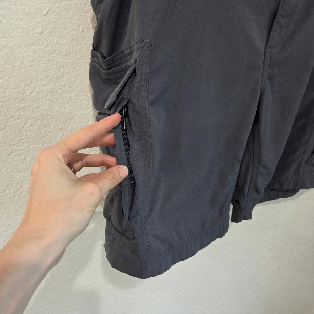 Duluth Trading Co Dry on the Fly Shorts Men's 2XL Gray 9